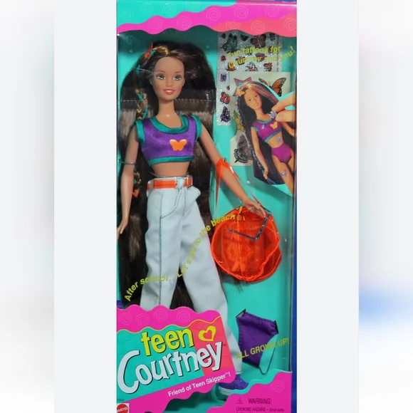 1996 Barbie Teen Courtney Brunette & Freckled Doll - Picture 5 of 8